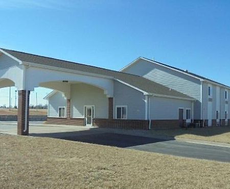 Herington Inn And Suites 外观 照片