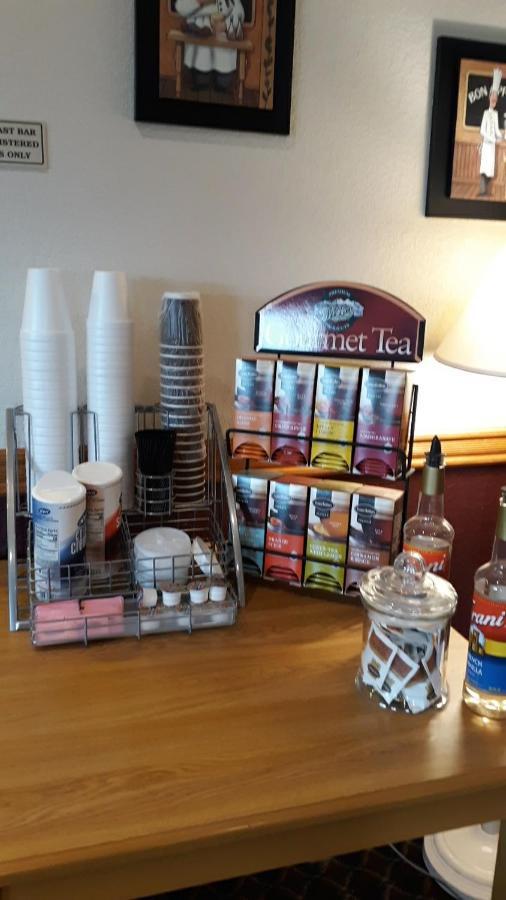 Herington Inn And Suites 外观 照片